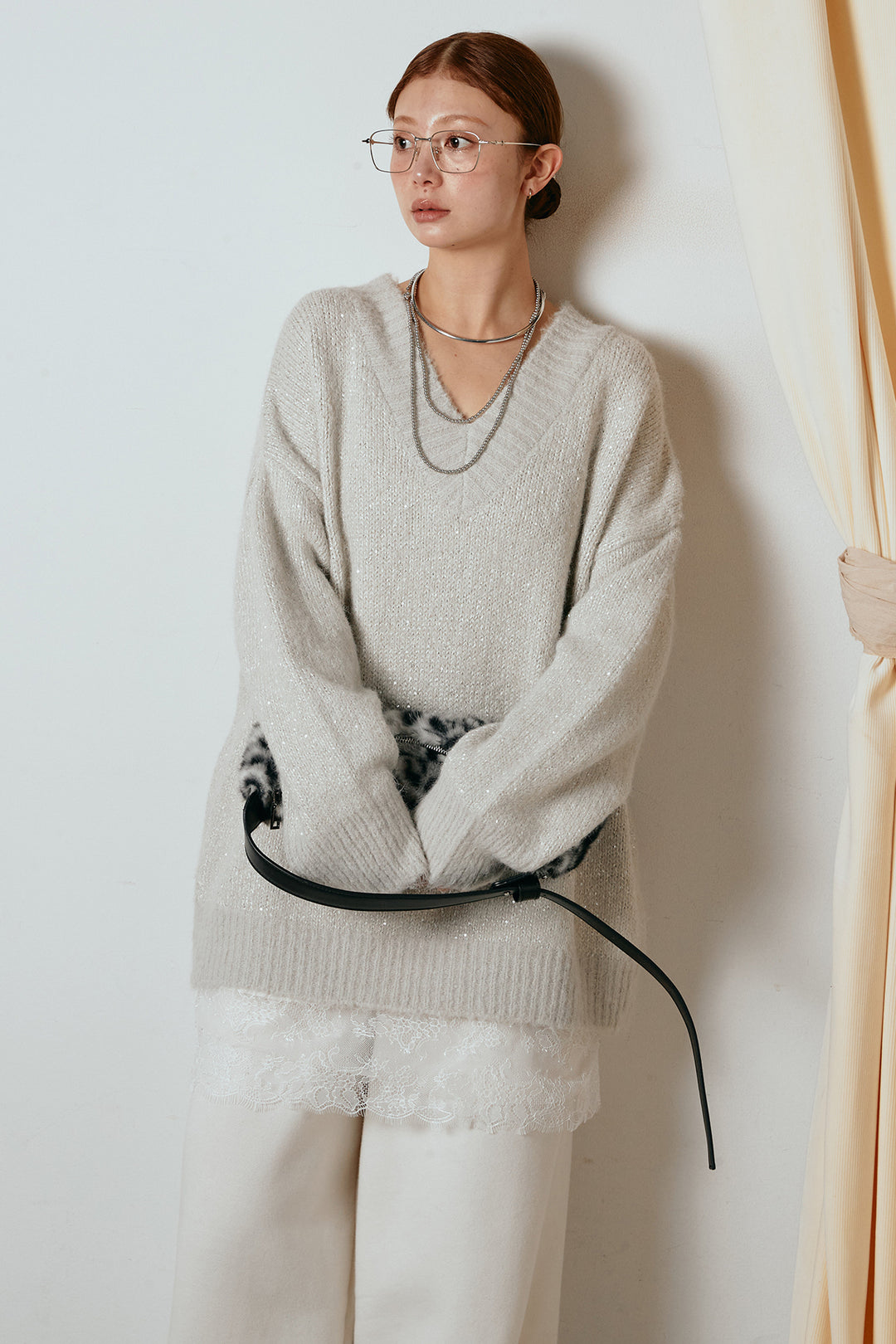 [SET]Vネックルーズラメニットトップス+レース切り替えキャミソール(2set)