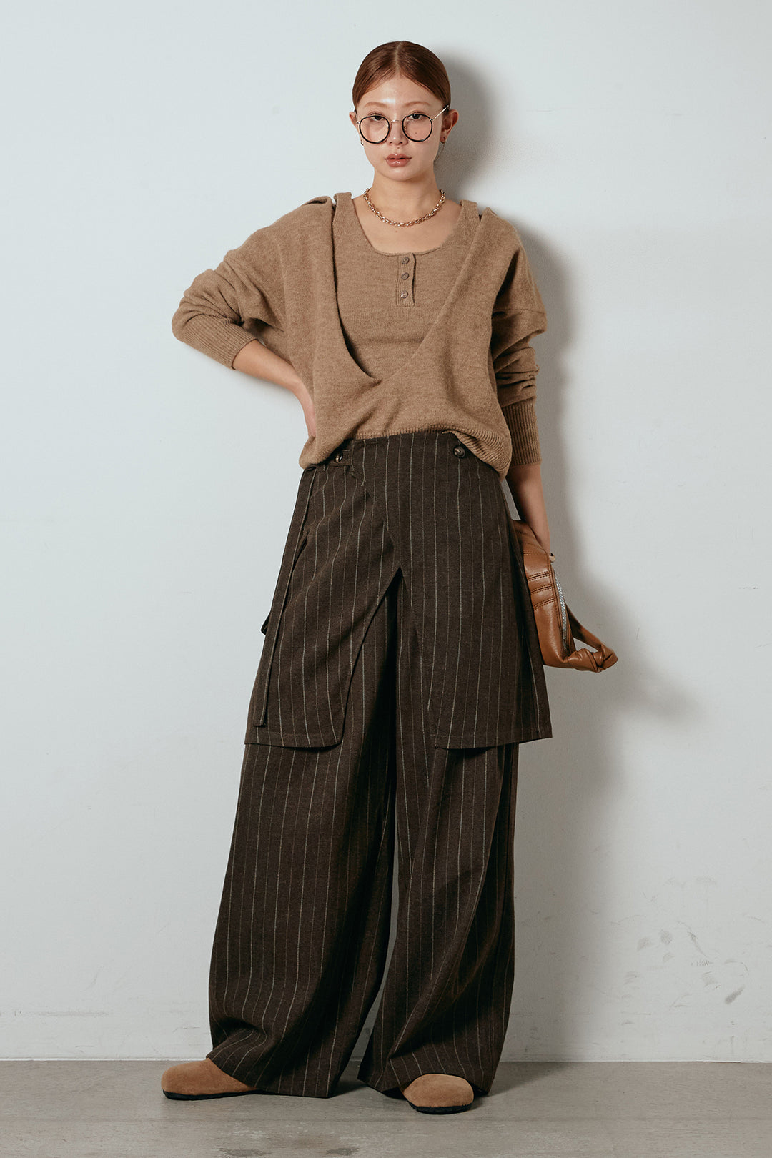 [SET]襟付きレイヤードニットトップス+細ストライプレイヤードデザインパンツ(2set)