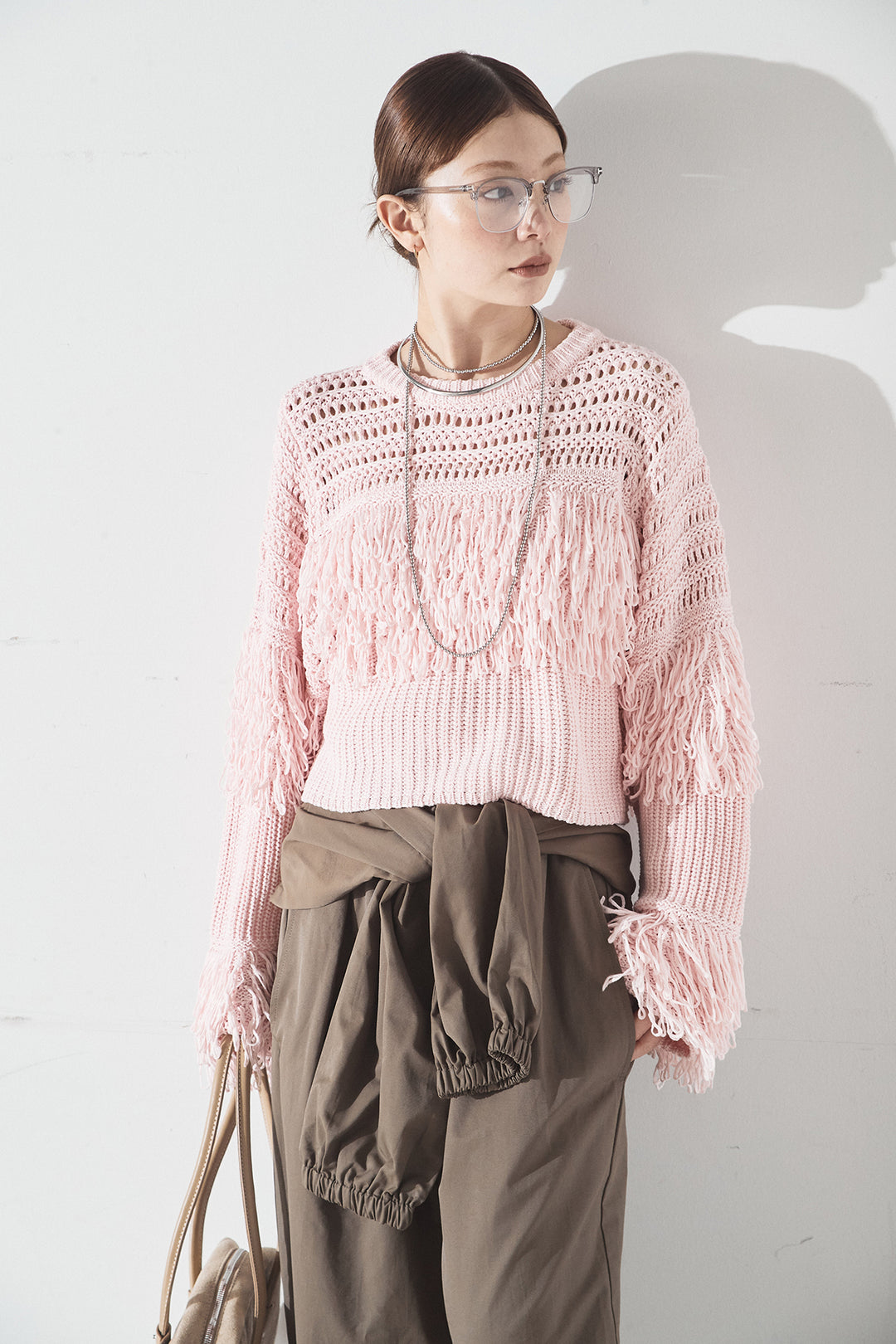 [SET]メッシュフリンジ切り替えプルオーバー+合繊ツイルスタンドウエスト巻きジョガーパンツ(2set)