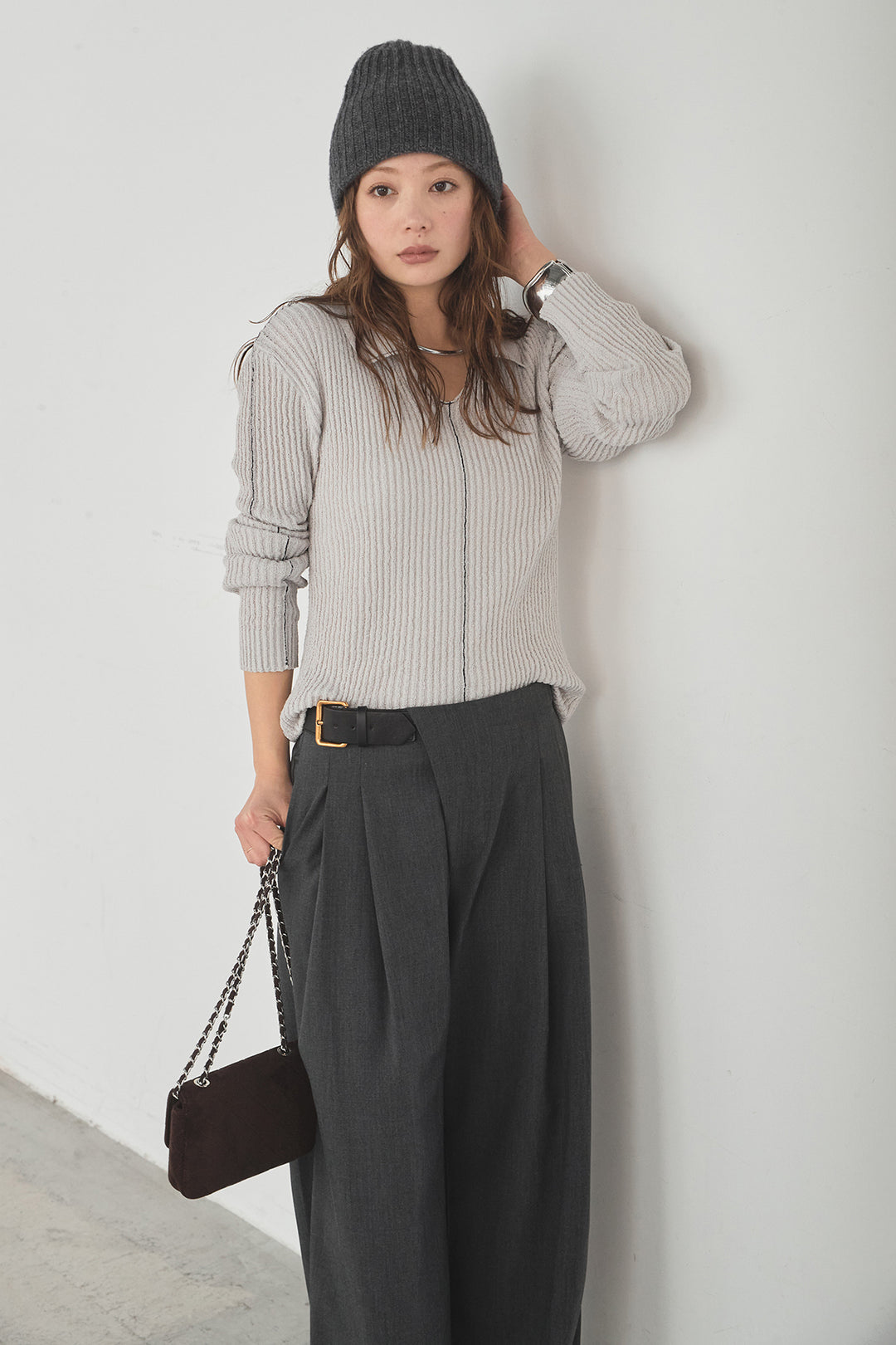 [SET]衿付きニットプルオーバー+サイドベルトタック入りスラックス(2set)