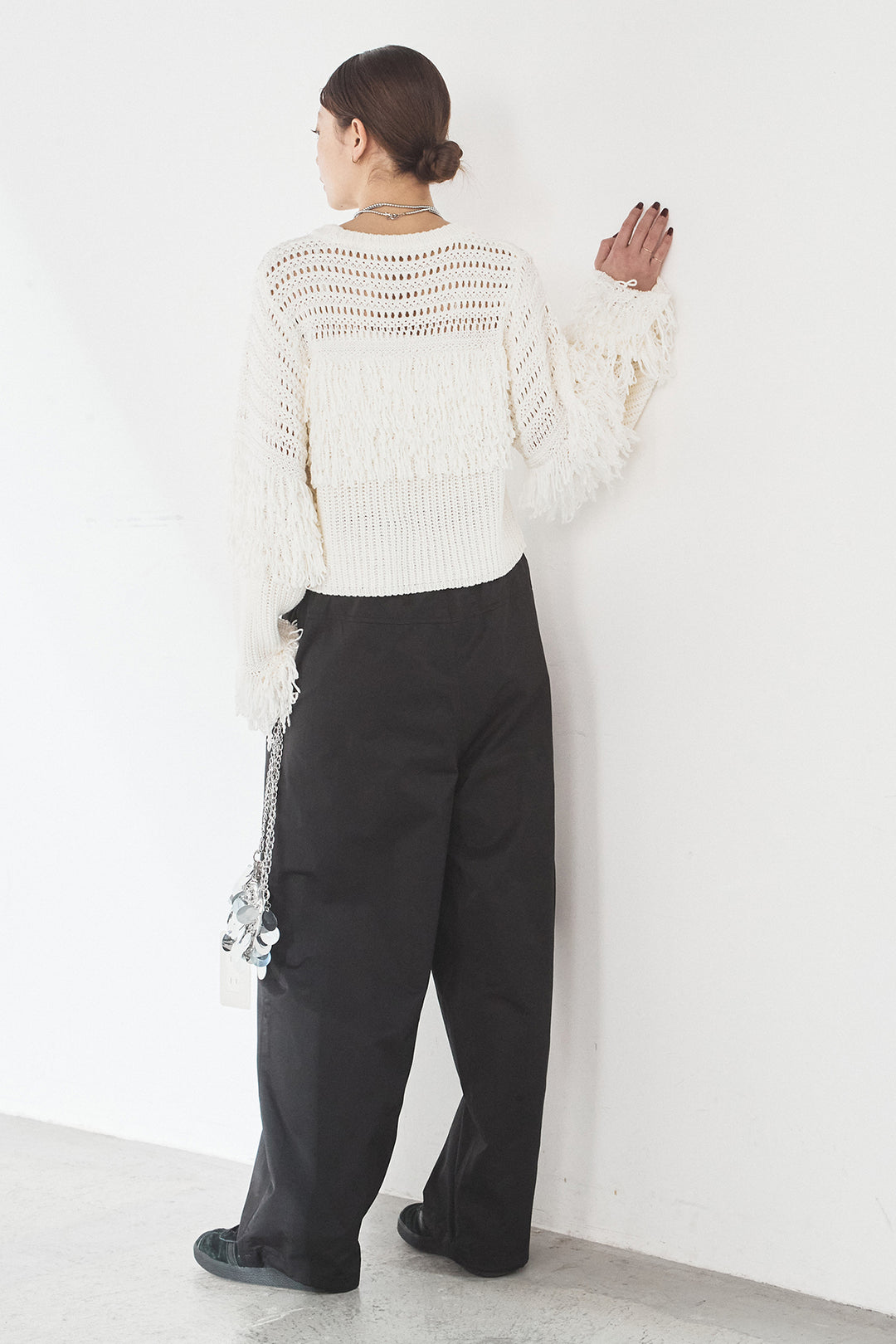 [SET]メッシュフリンジ切り替えプルオーバー+合繊ツイルスタンドウエスト巻きジョガーパンツ(2set)