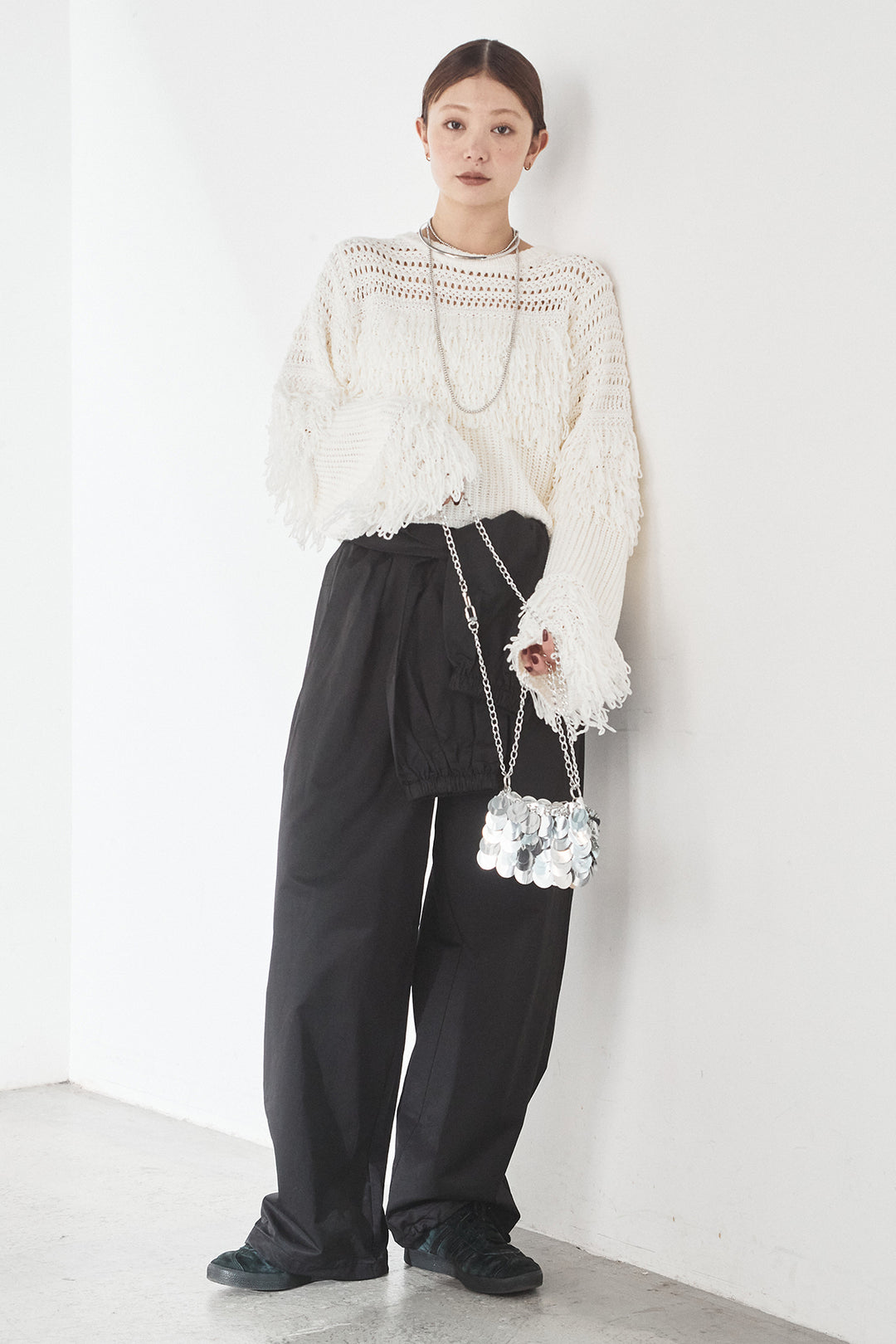 [SET]メッシュフリンジ切り替えプルオーバー+合繊ツイルスタンドウエスト巻きジョガーパンツ(2set)