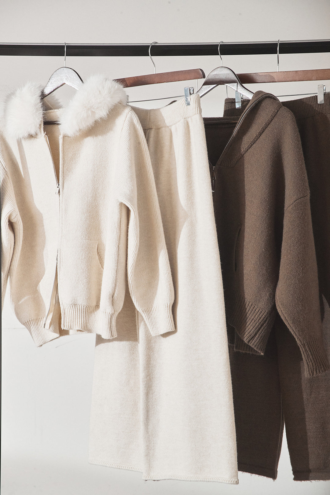 【着回しセット】[SET]ファー付きフーディーニットSETUP+ビッグカラーダブルジップニットSETUP(2set)