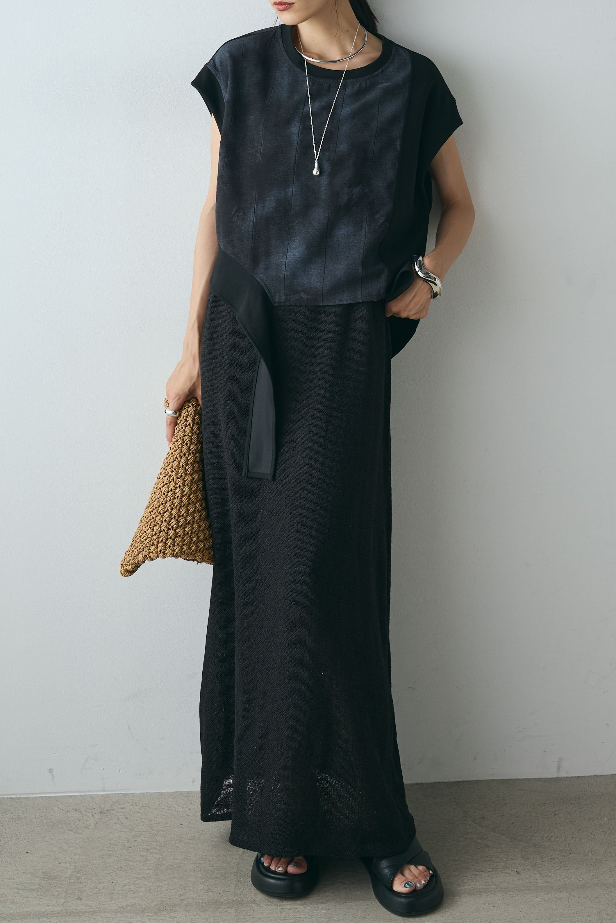 美品 エシカ ESICA プルオーバー ノースリーブ Vネット レディース F ALL ITEM – ページ – ESICA