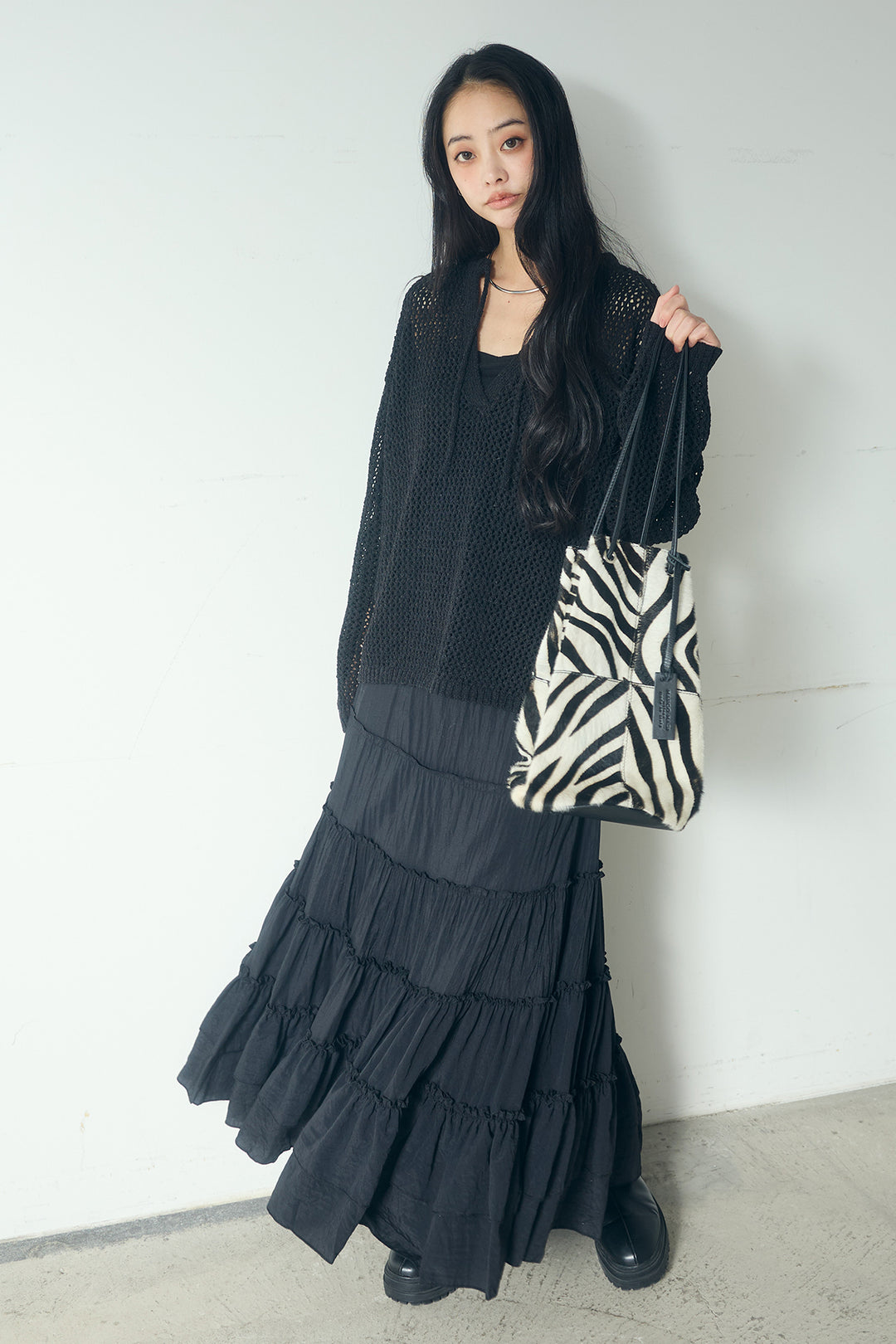 [SET]ミックスメッシュキーネックプルオーバー+ギャザーティアードマキシスカート(2set)