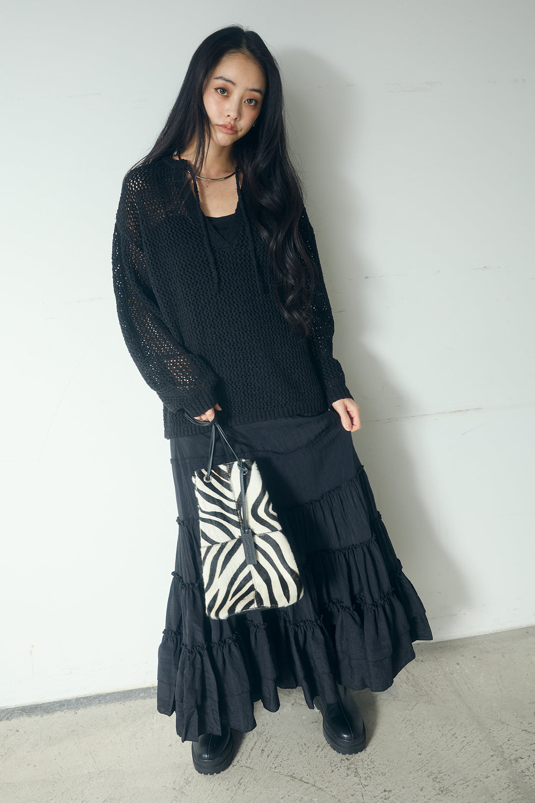 [SET]ミックスメッシュキーネックプルオーバー+ギャザーティアードマキシスカート(2set)