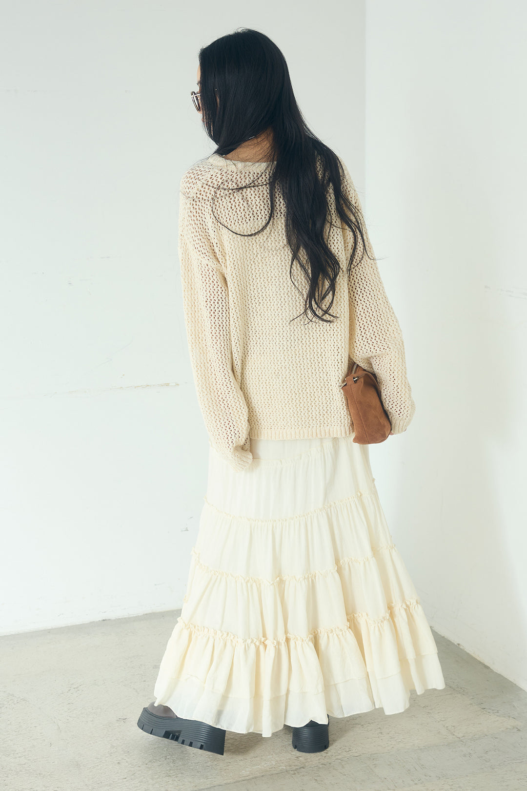 [SET]ミックスメッシュキーネックプルオーバー+ギャザーティアードマキシスカート(2set)
