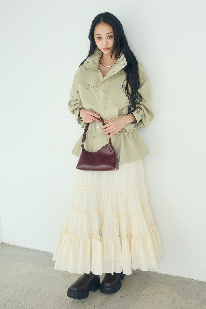 スタンドネックサイド絞りアウター