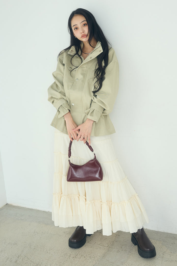 スタンドネックサイド絞りアウター