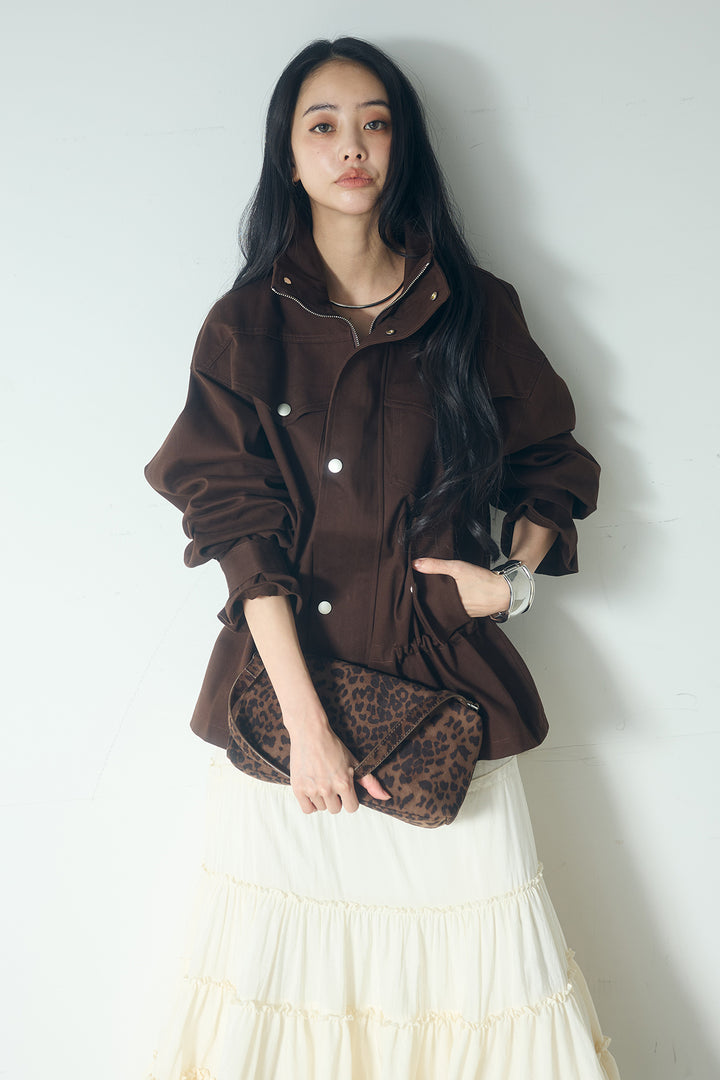 スタンドネックサイド絞りアウター