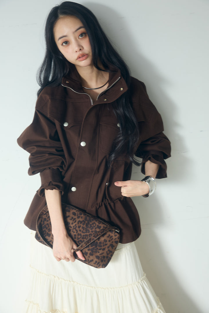 スタンドネックサイド絞りアウター