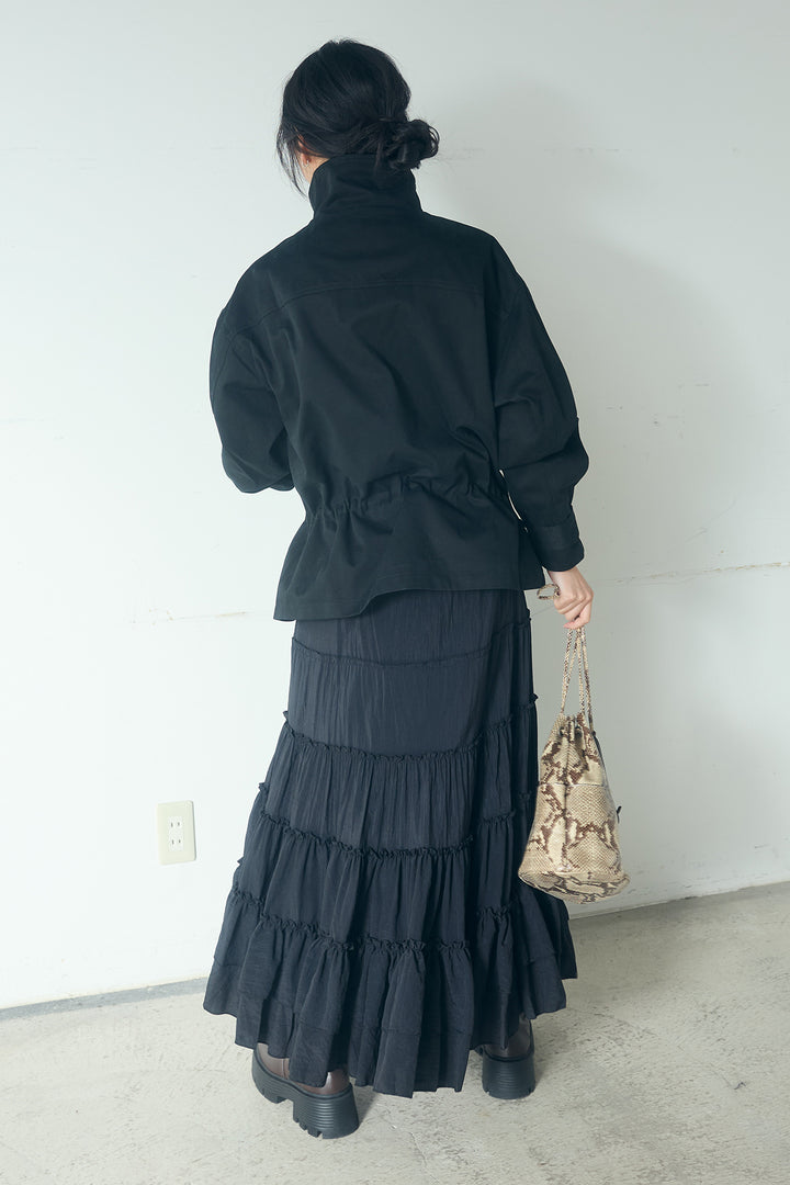 スタンドネックサイド絞りアウター