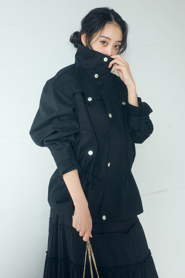 スタンドネックサイド絞りアウター