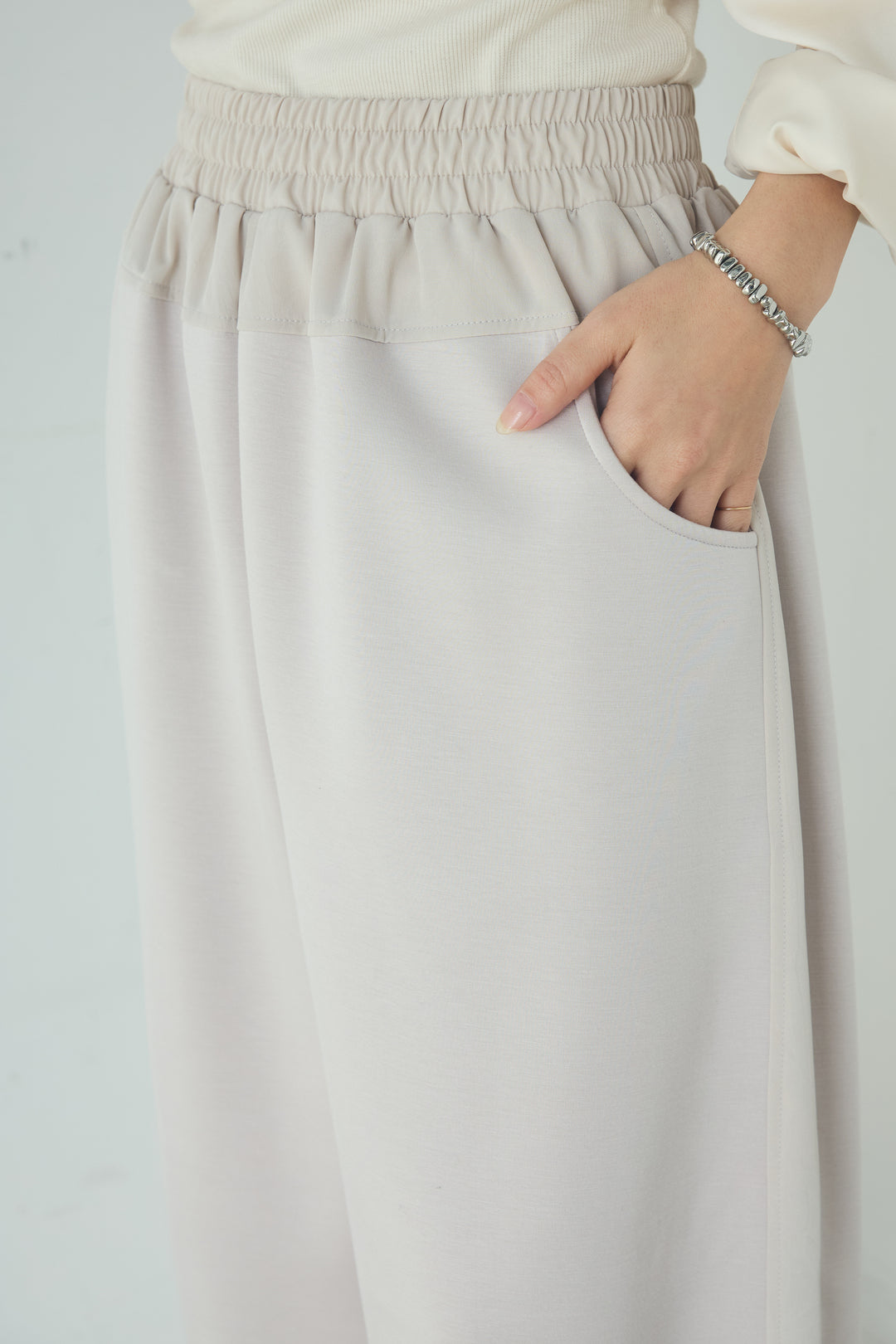 異素材切り替えスウェットパンツ