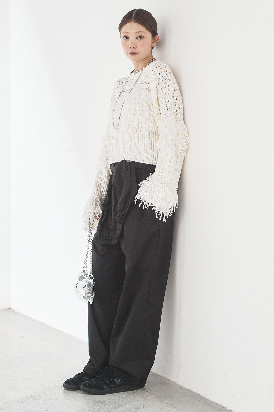 [SET]メッシュフリンジ切り替えプルオーバー+合繊ツイルスタンドウエスト巻きジョガーパンツ(2set)