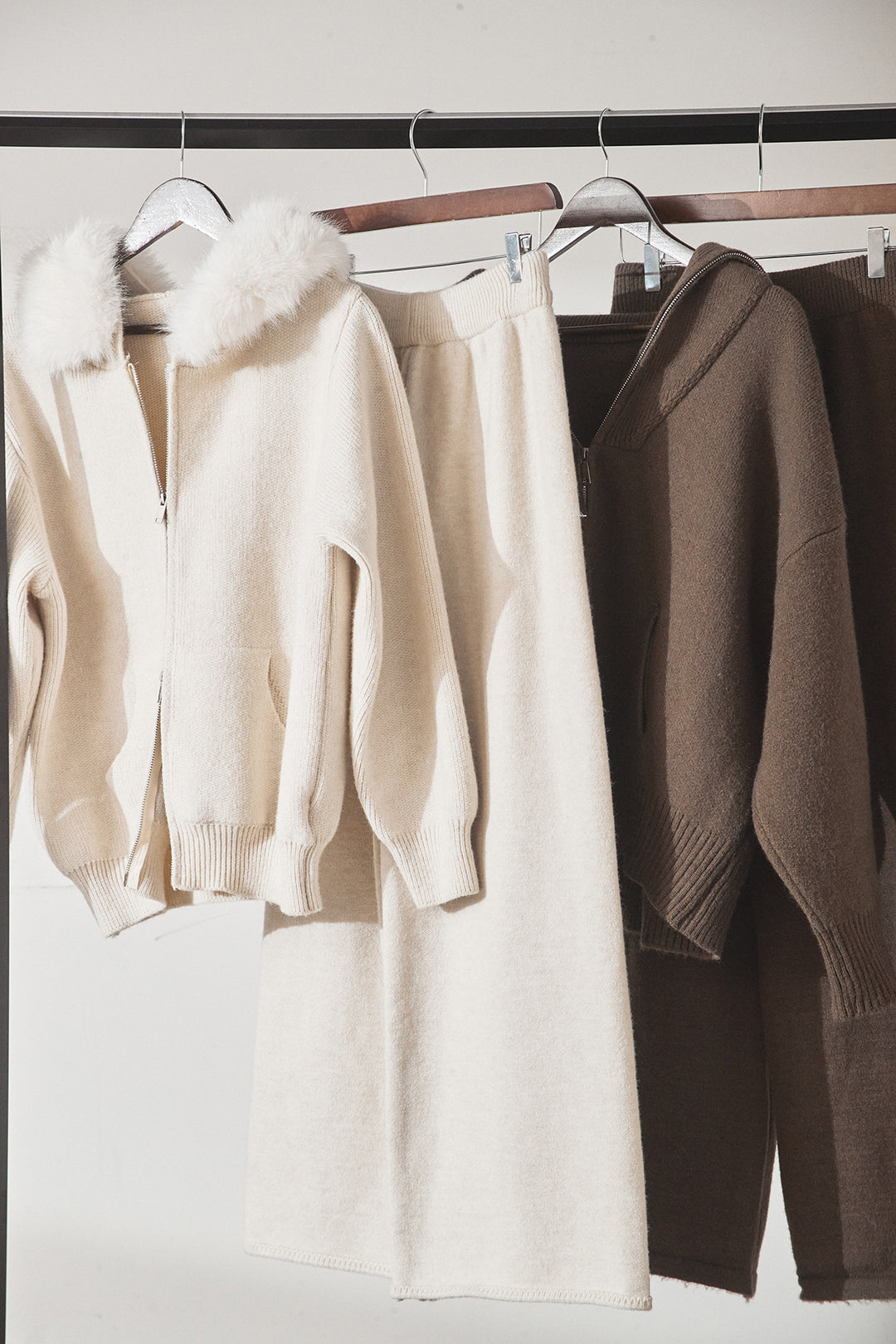 【着回しセット】[SET]ファー付きフーディーニットSETUP+ビッグカラーダブルジップニットSETUP(2set)