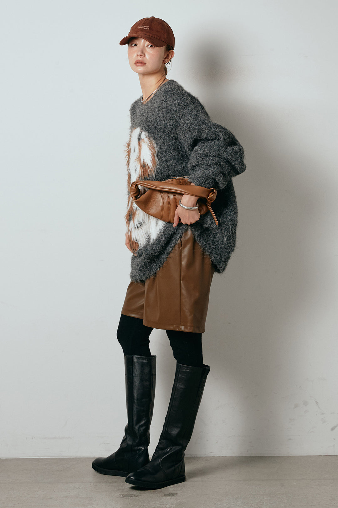 [SET]シャギーニュアンスアニマルニット+ストレッチエコレザーバミューダパンツ(2set)