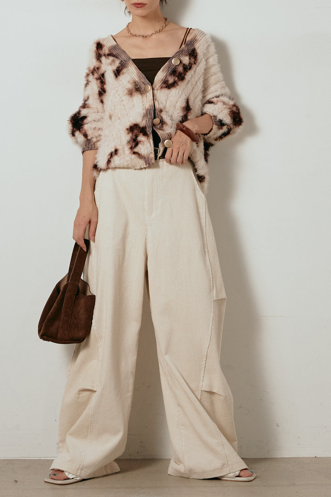 【着回しセット】[SET]タイダイ柄シャギーニットカーディガン+タック入りコーデュロイワイドパンツ+タイダイ柄シャギーニットカーディガン(3set)