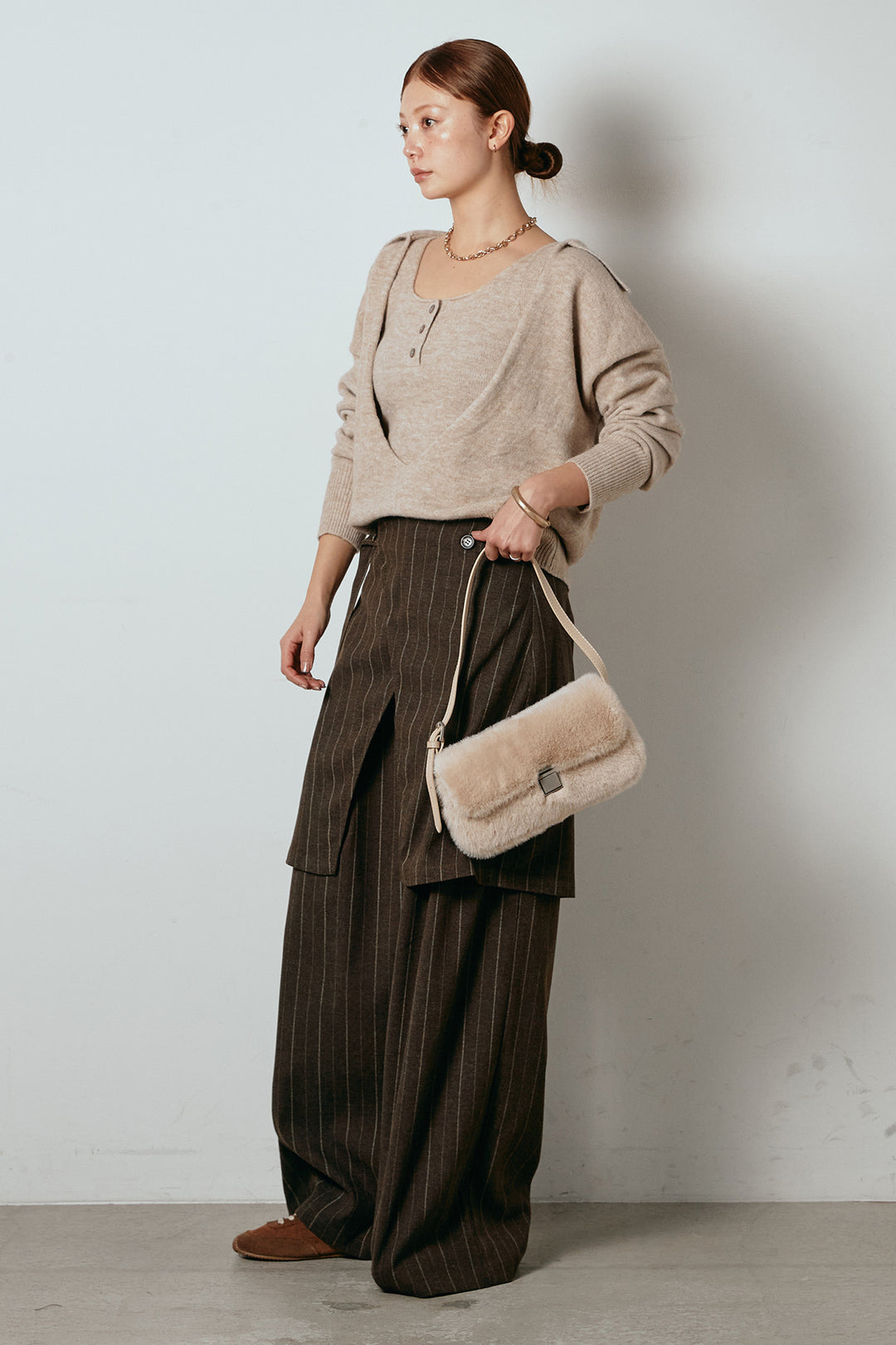 [SET]襟付きレイヤードニットトップス+細ストライプレイヤードデザインパンツ(2set)