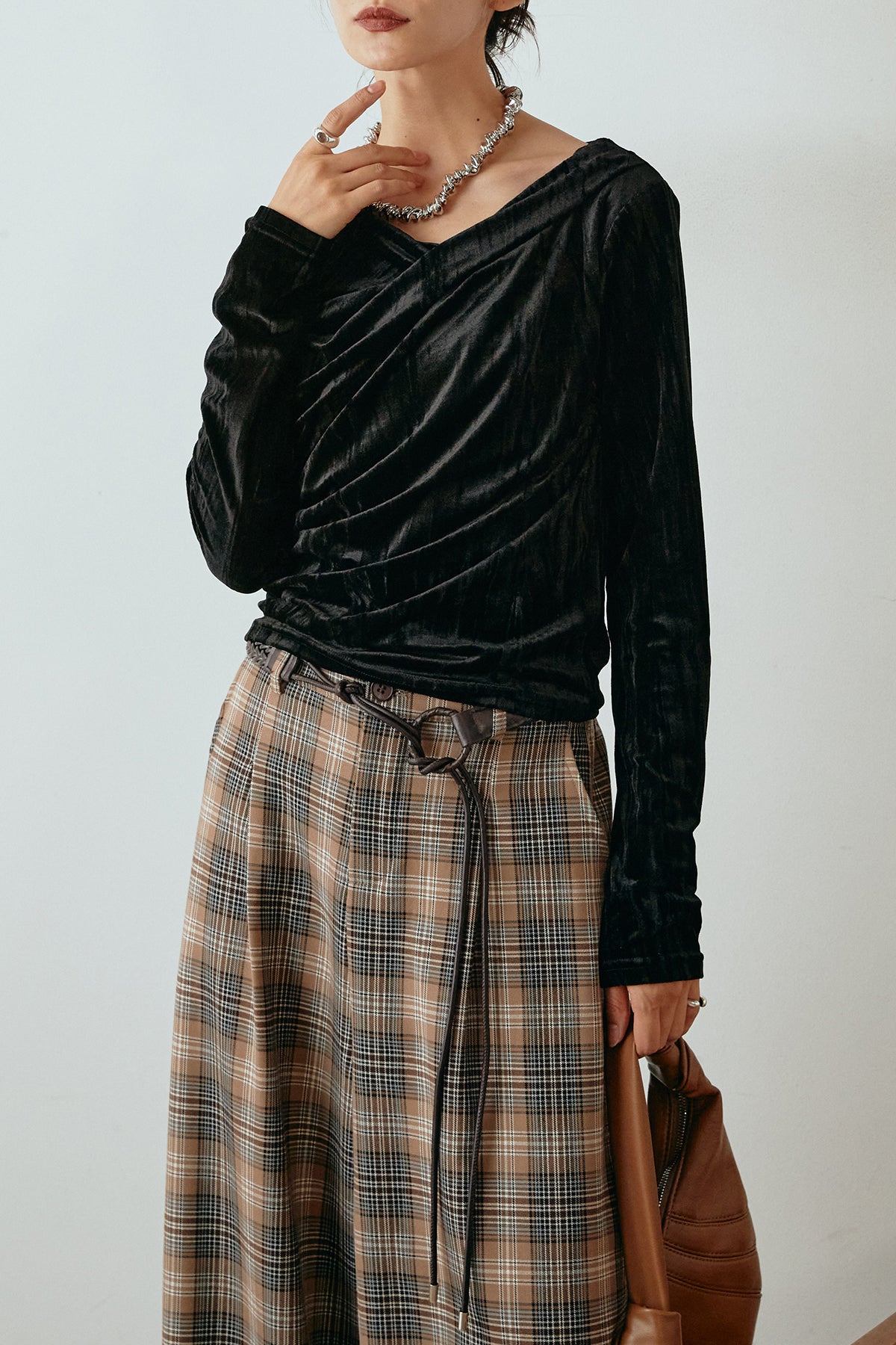トップス erika TOPS – ESICA