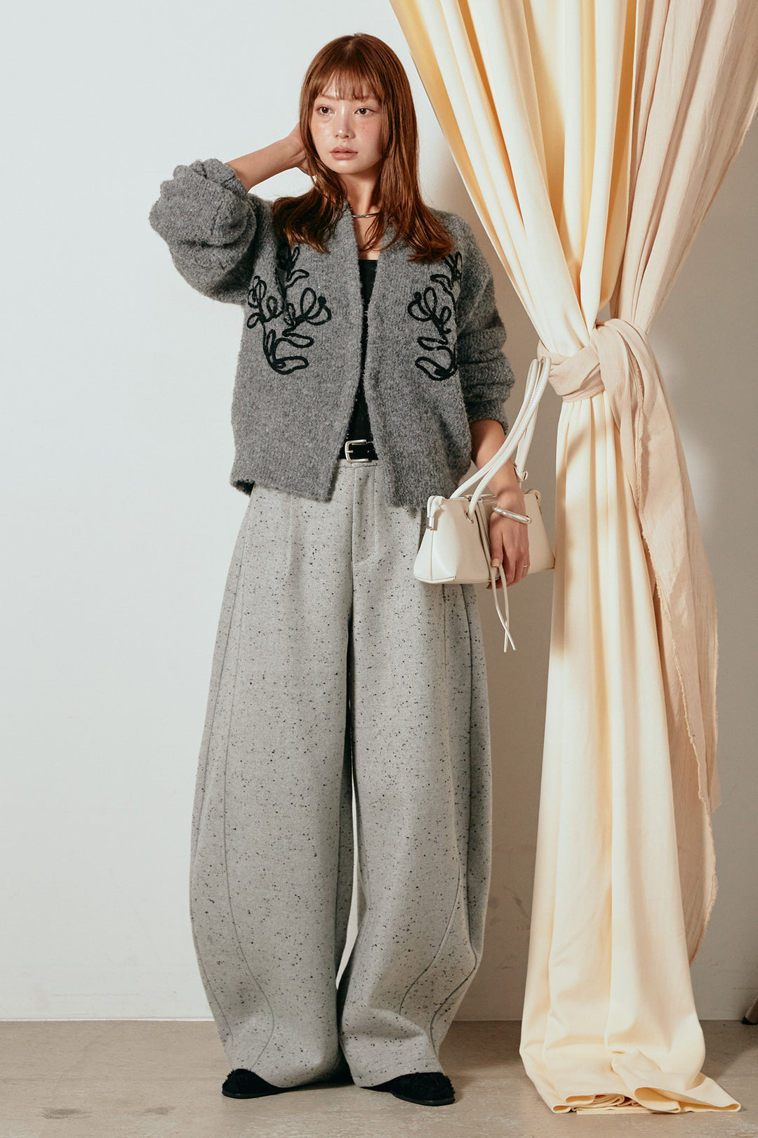 [SET]テープ刺繍ニットカーディガン+ベルト付きネップツイードカーブパンツ(2set)