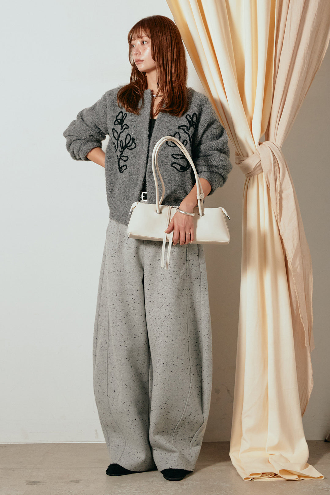 [SET]テープ刺繍ニットカーディガン+ベルト付きネップツイードカーブパンツ(2set)