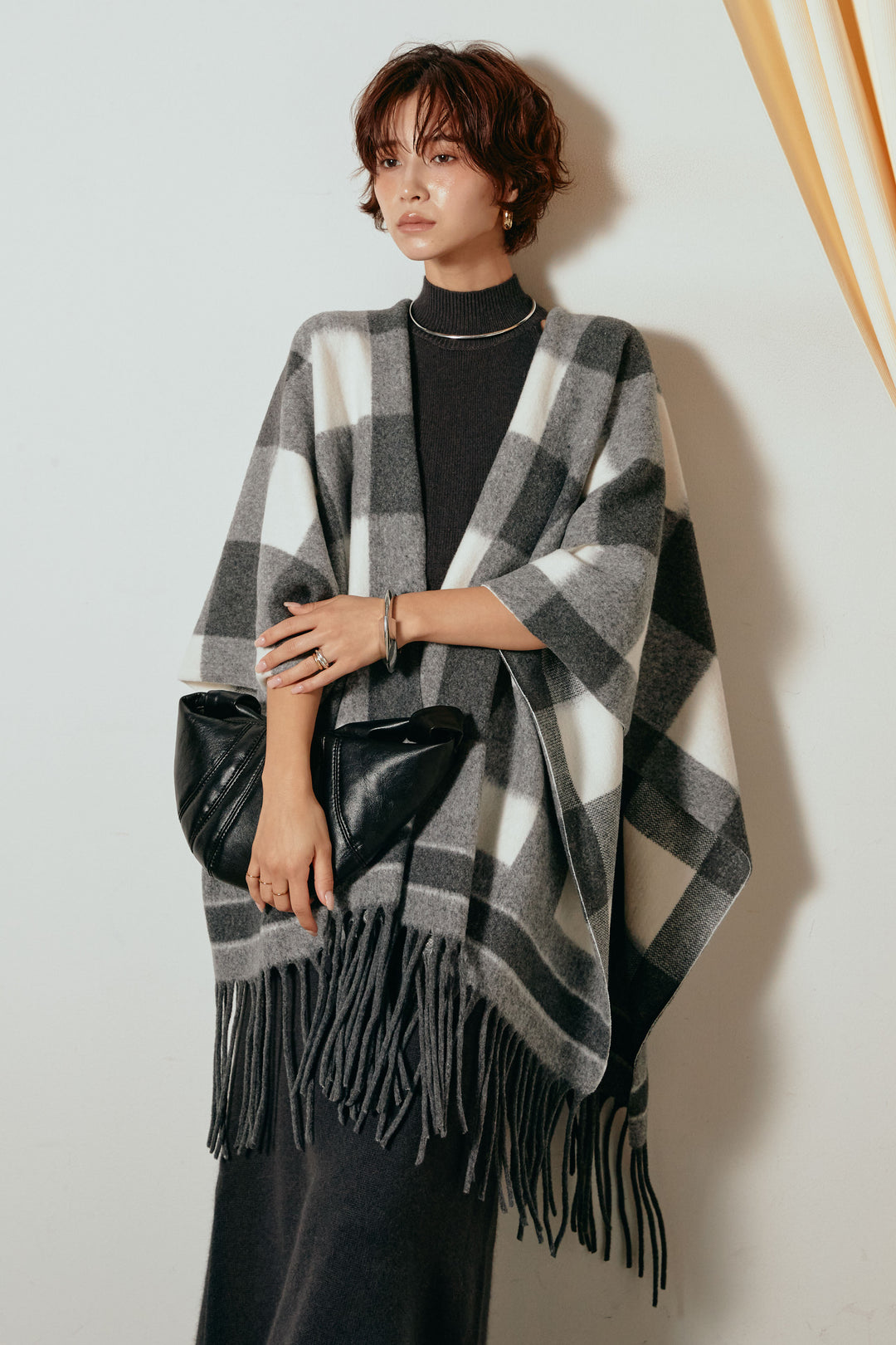 裾フリンジ柄ポンチョアウター/ブラック