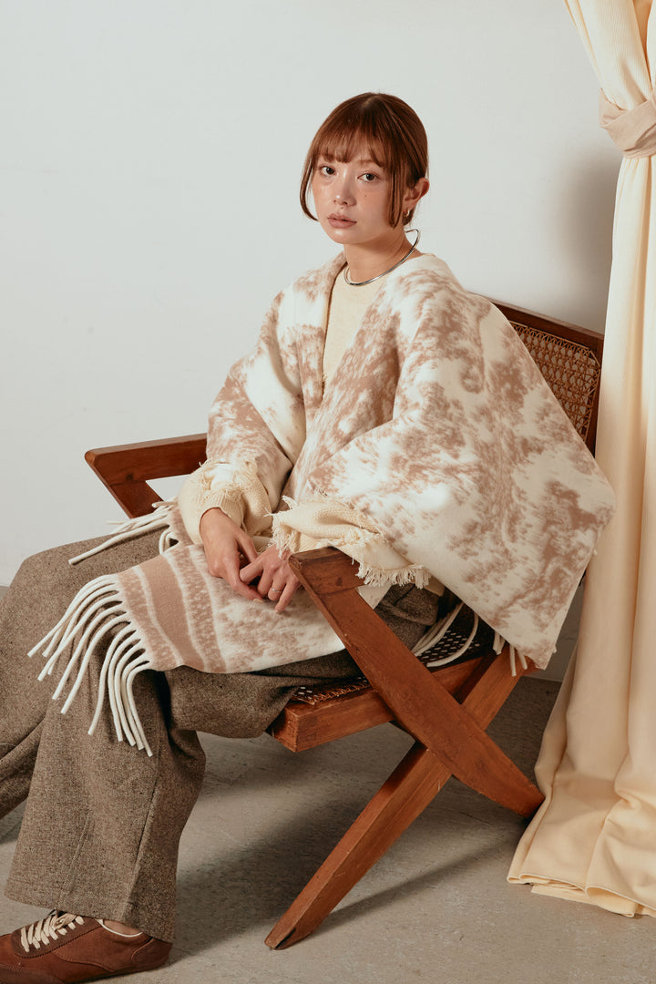 裾フリンジジャガード柄ポンチョアウター/アイボリー