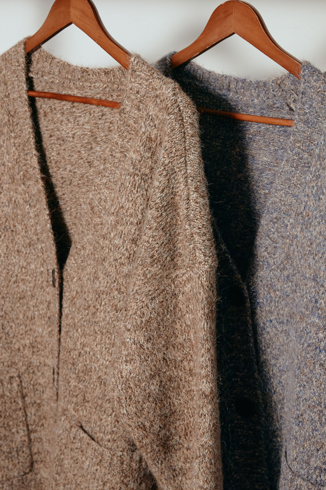 Vネックミックスニットカーディガン/ブラウン