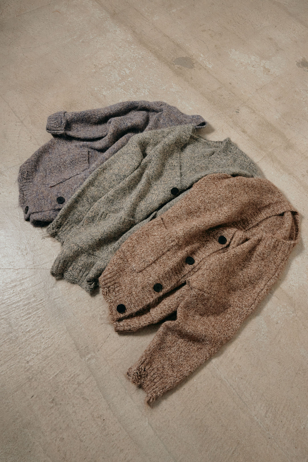 Vネックミックスニットカーディガン/ブラウン