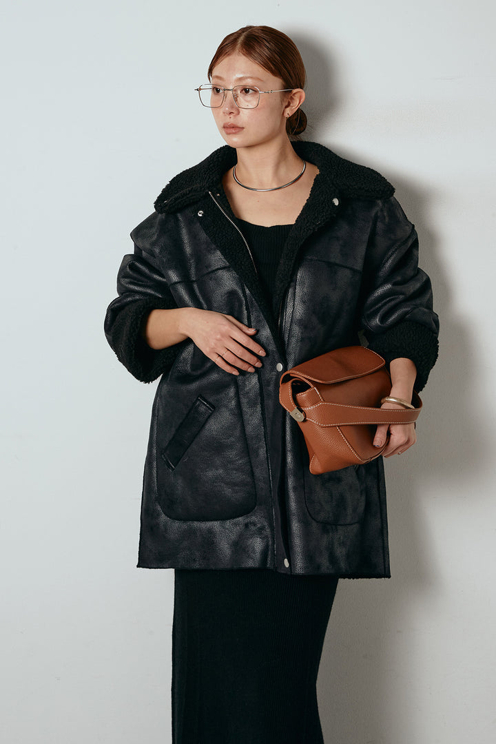 リバーシブルエコムートンコート