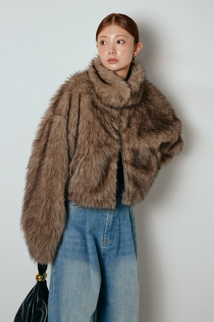 エコファーショート丈ブルゾン