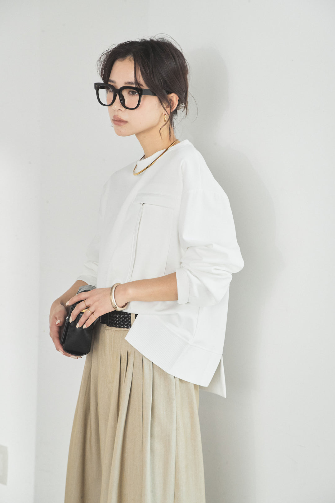 裾アシンメトリーポケットデザインプルオーバー/ホワイト