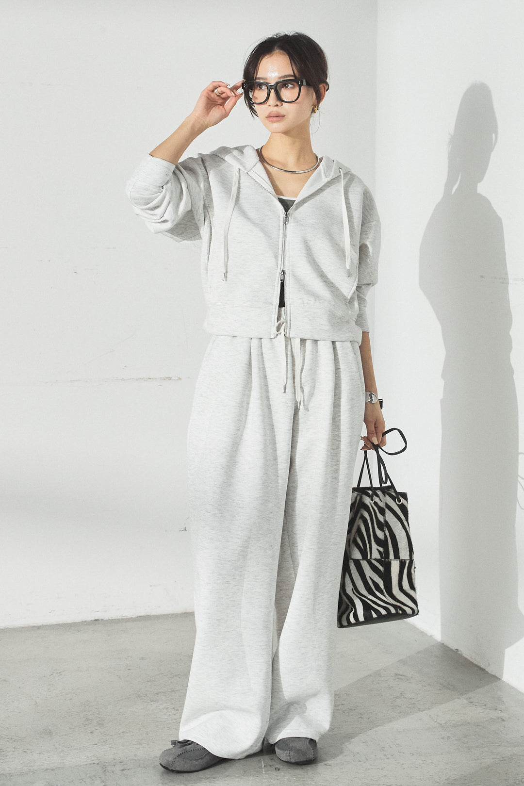 [SET]スウェットドルマンジップフードパーカー+スウェットコクーンイージーパンツ(2set)