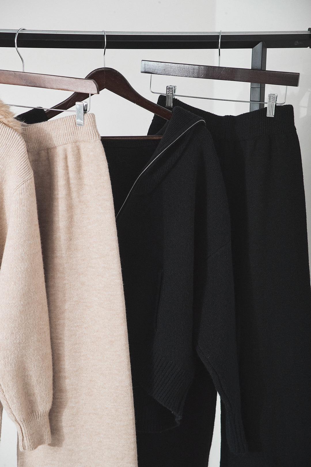 【着回しセット】[SET]ファー付きフーディーニットSETUP+ビッグカラーダブルジップニットSETUP(2set)