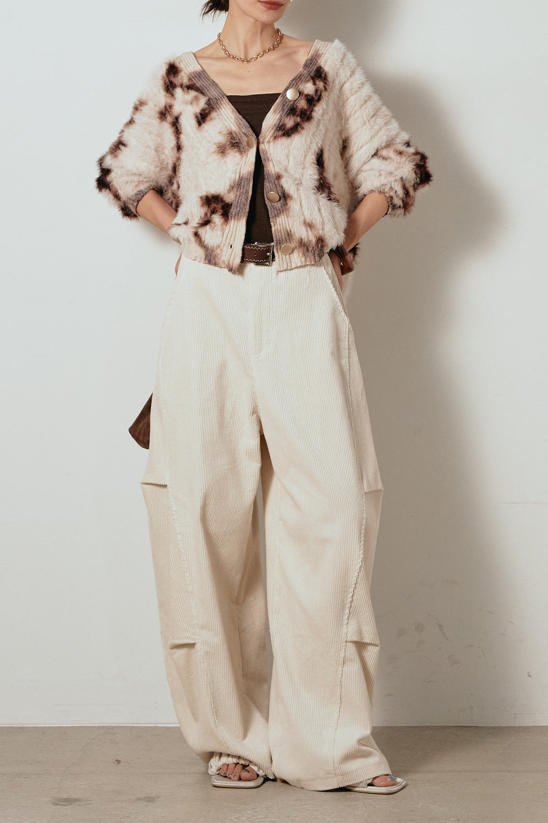 【着回しセット】[SET]タイダイ柄シャギーニットカーディガン+タック入りコーデュロイワイドパンツ+タイダイ柄シャギーニットカーディガン(3set)