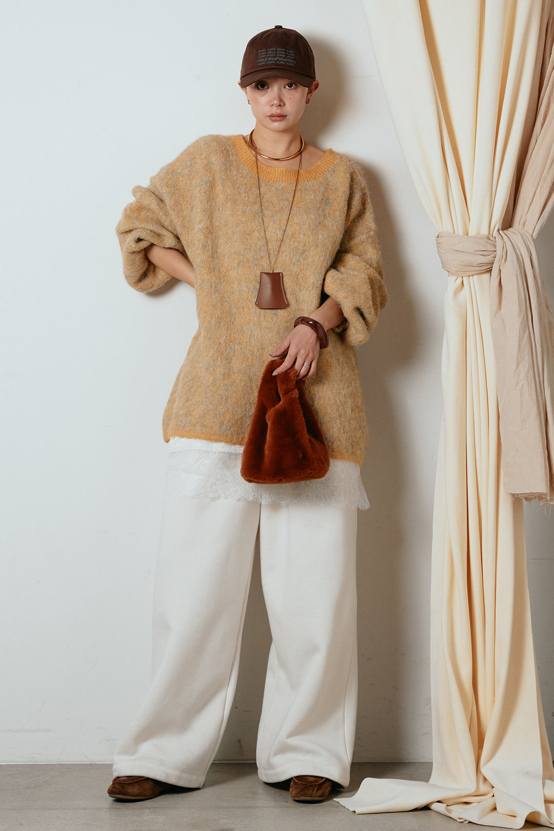 [SET]ボリュームスリーブミックスニットトップス+レース切り替えキャミソール(2set)