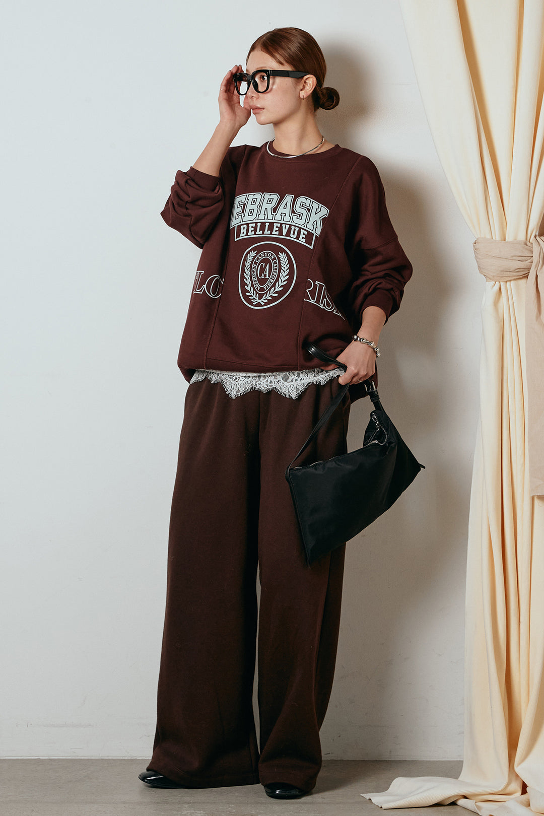 [SET]裏毛カレッジプリントプルオーバー+カップ付きレースドッキングキャミソール(2set)