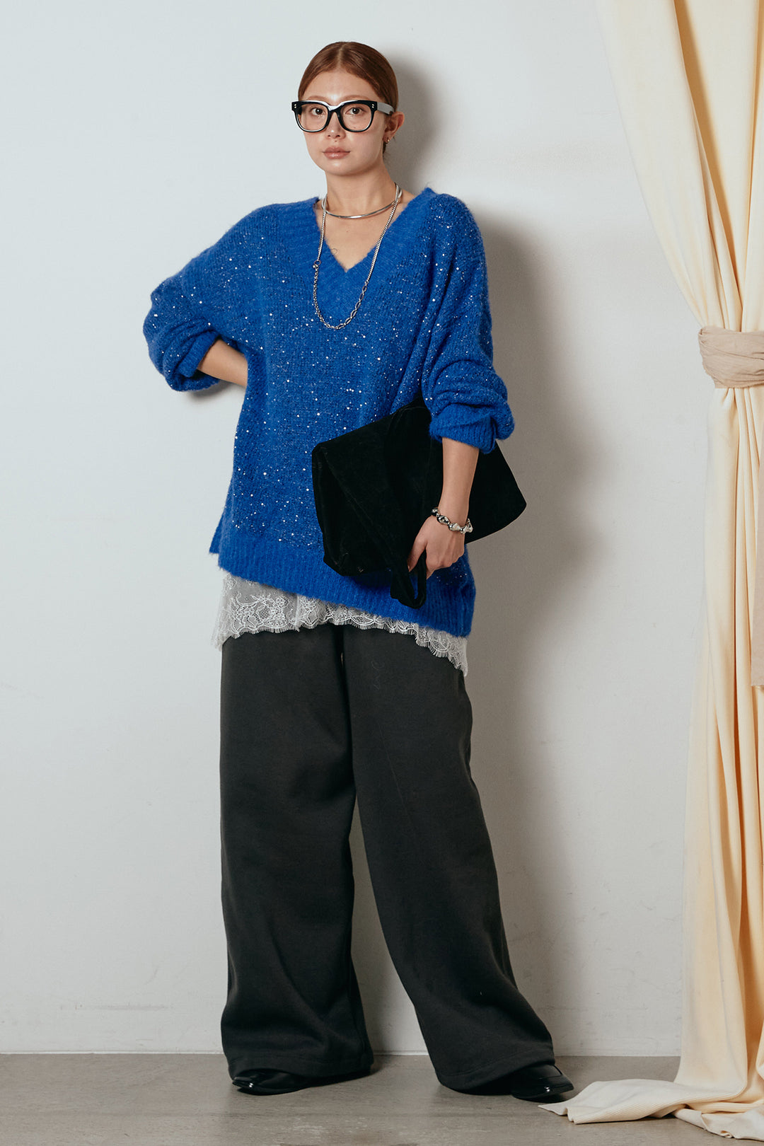 [SET]Vネックルーズラメニットトップス+裏起毛スウェットワイドパンツ+レース切り替えキャミソール(3set)