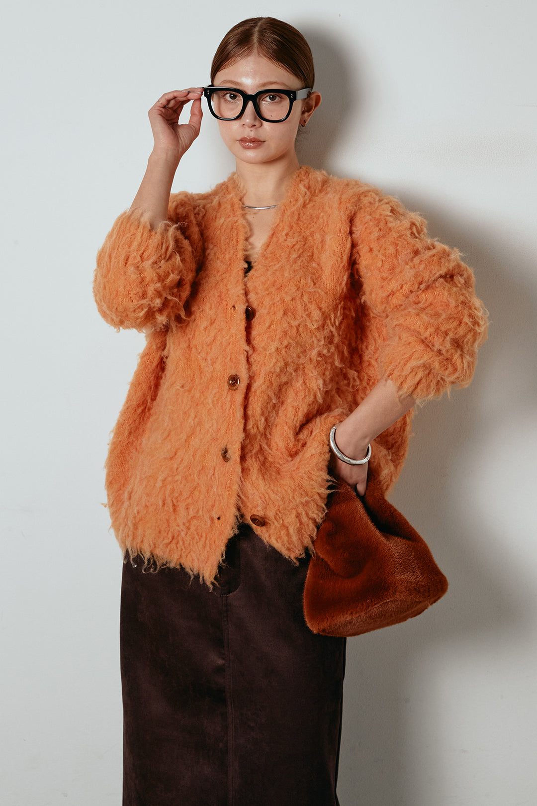 [SET]ルーズシャギーニットカーディガン+スウェードライク裾フリンジスカート(2set)