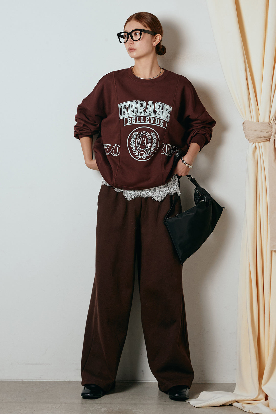 [SET]裏毛カレッジプリントプルオーバー+カップ付きレースドッキングキャミソール(2set)