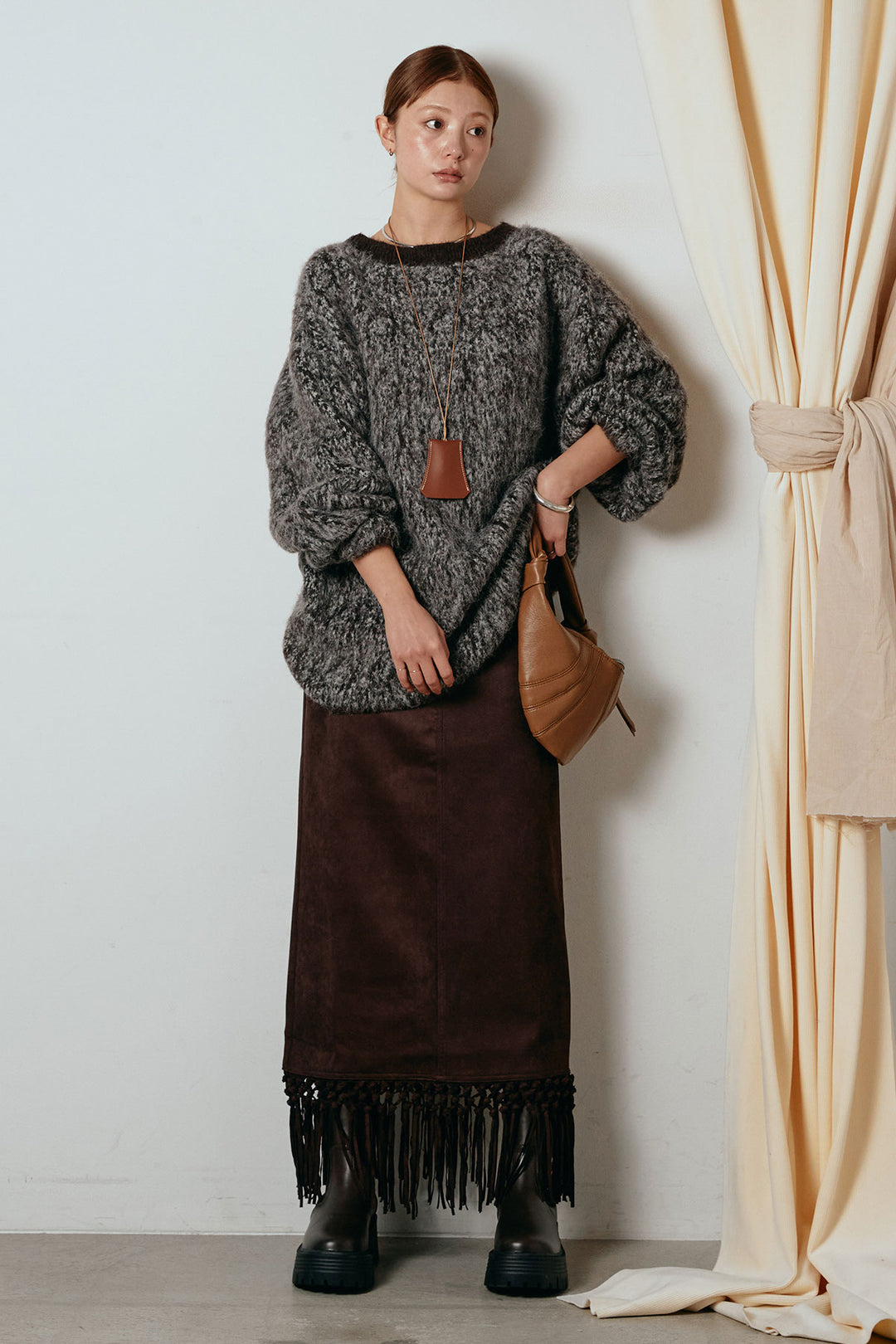 [SET]ボリュームスリーブミックスニットトップス+スウェードライク裾フリンジスカート(2set)