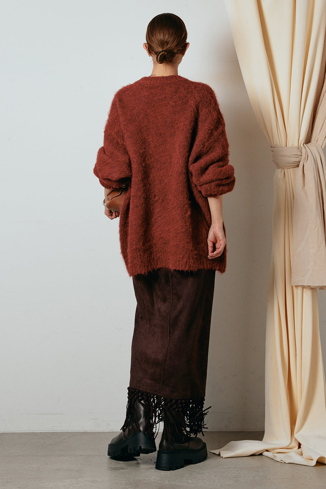 [SET]シャギーニュアンスアニマルニット+スウェードライク裾フリンジスカート(2set)