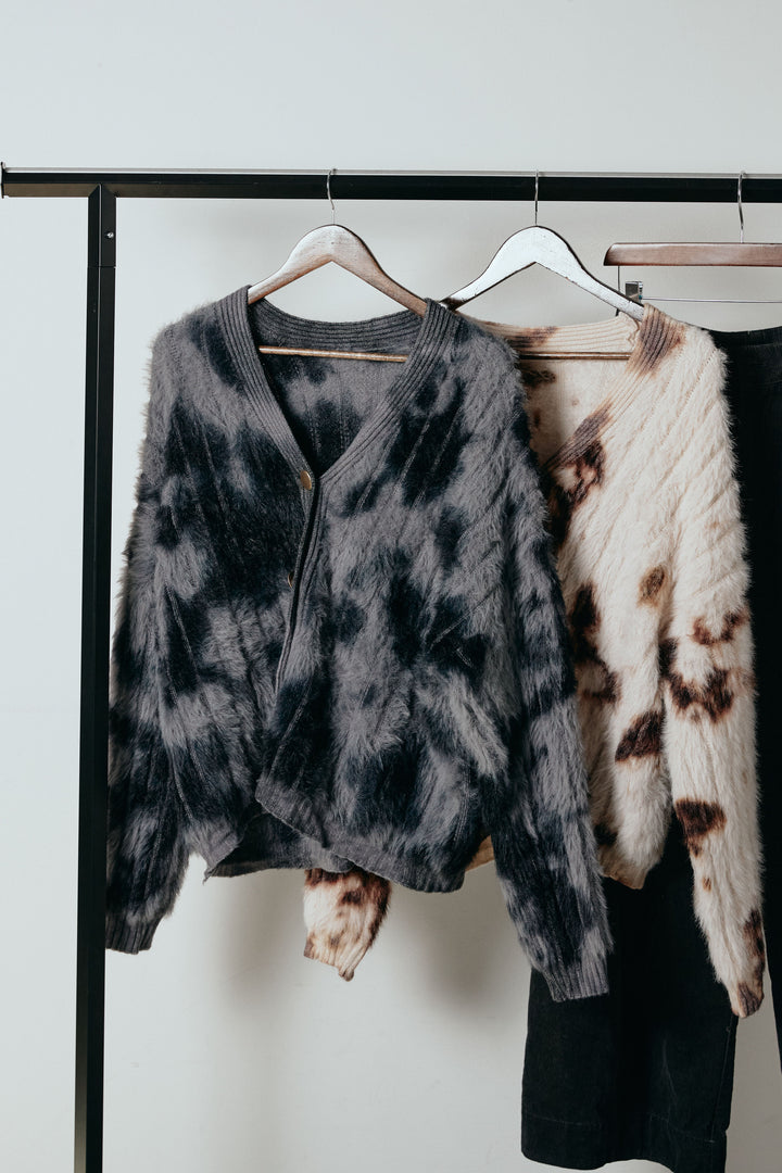 【着回しセット】[SET]タイダイ柄シャギーニットカーディガン+タック入りコーデュロイワイドパンツ+タイダイ柄シャギーニットカーディガン(3set)