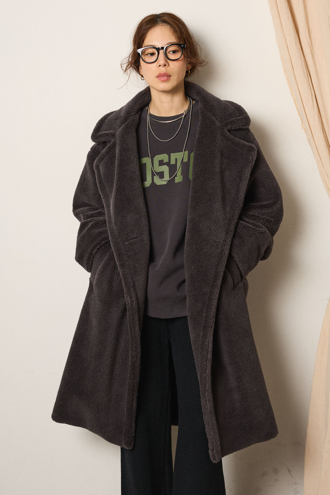 [SET]テディボアロングコート+ロゴデザインルーズスウェット+花柄刺繍ベロアフレアスカート(3set)