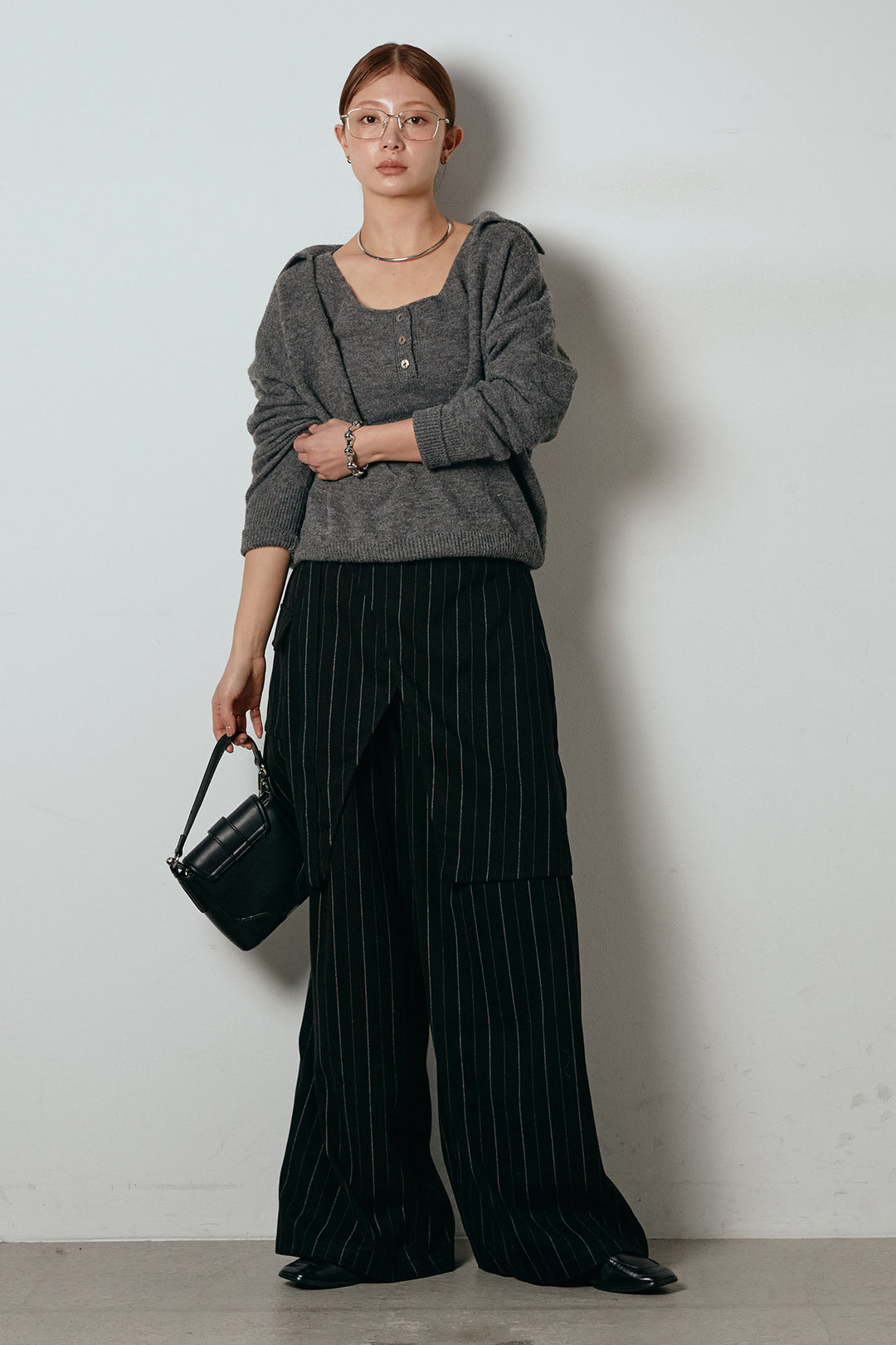 [SET]襟付きレイヤードニットトップス+細ストライプレイヤードデザインパンツ(2set)