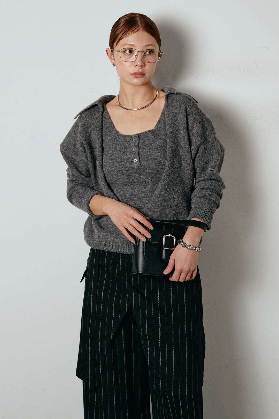 [SET]襟付きレイヤードニットトップス+細ストライプレイヤードデザインパンツ(2set)