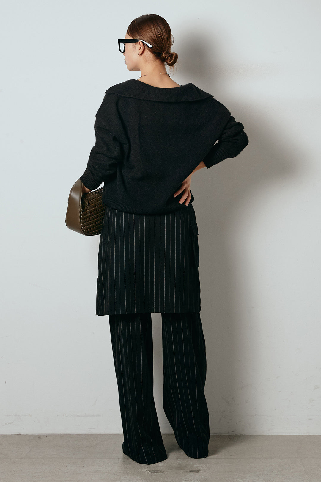 [SET]襟付きレイヤードニットトップス+細ストライプレイヤードデザインパンツ(2set)