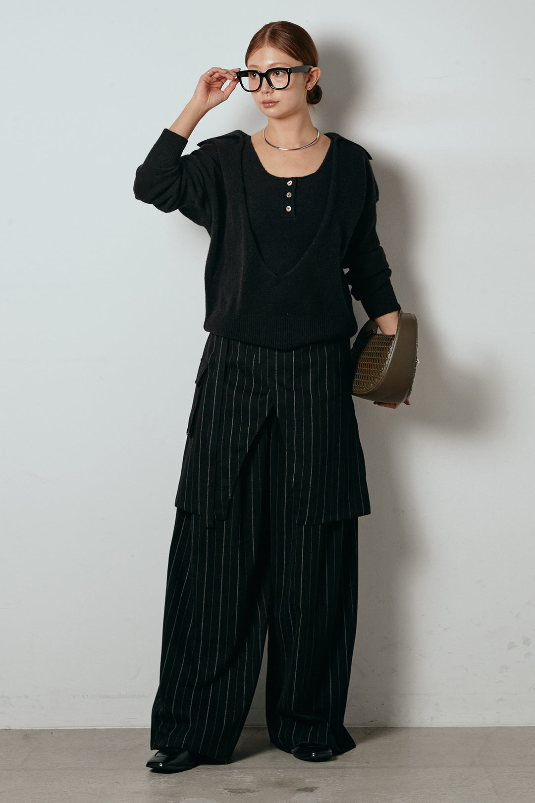 [SET]襟付きレイヤードニットトップス+細ストライプレイヤードデザインパンツ(2set)