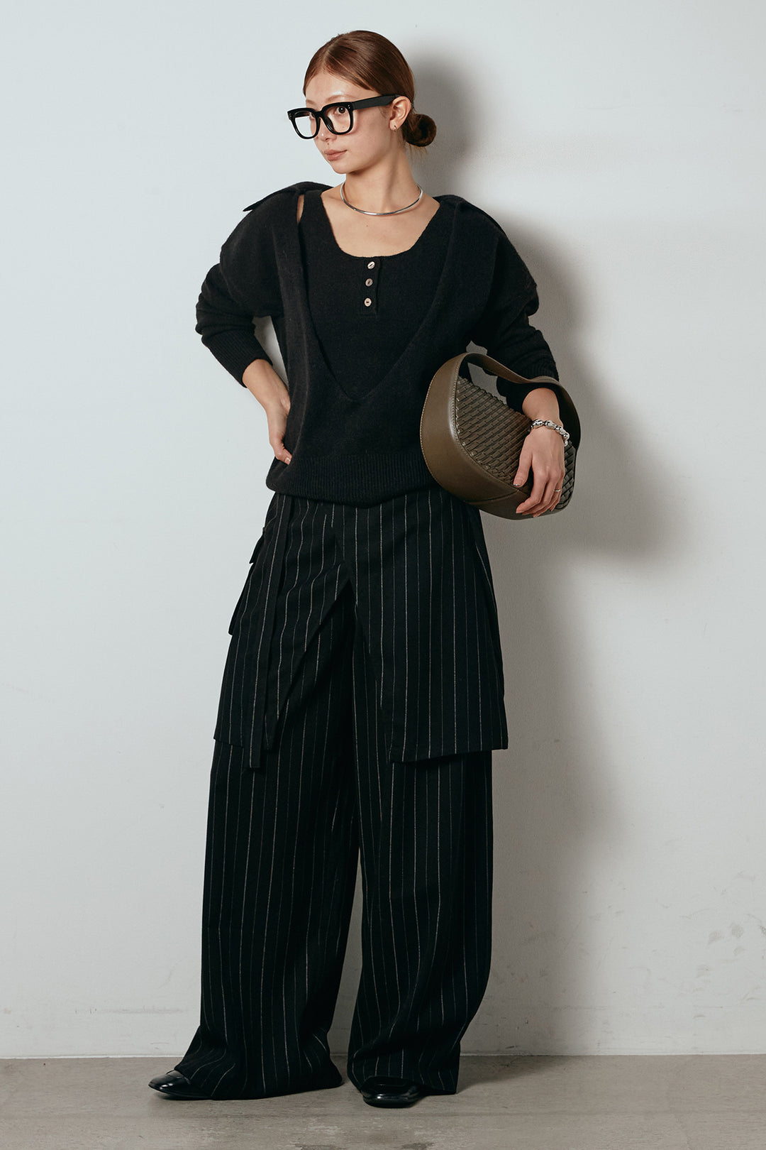 [SET]襟付きレイヤードニットトップス+細ストライプレイヤードデザインパンツ(2set)